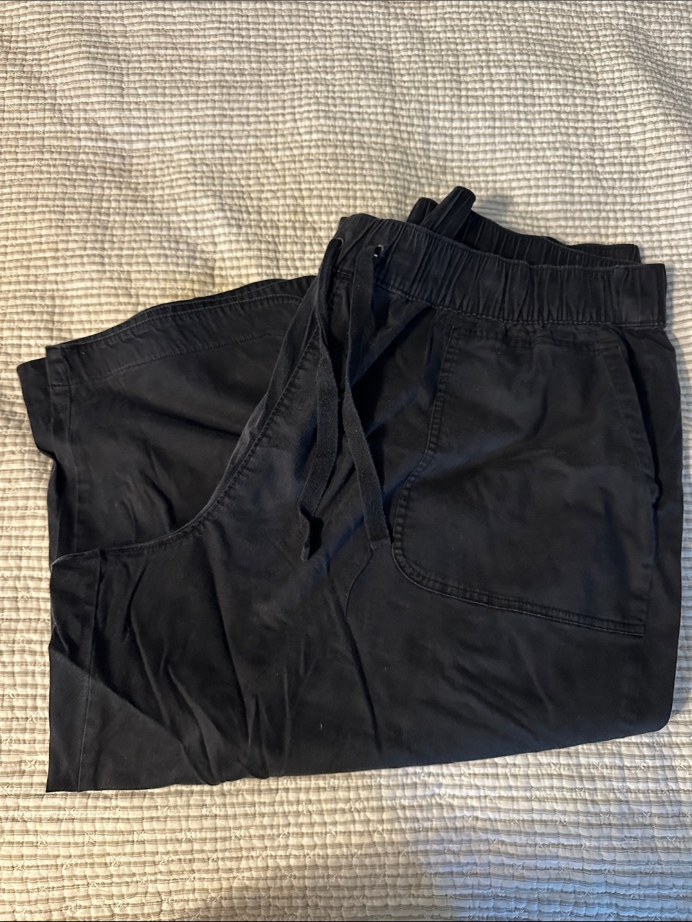 Lane Bryant Black Drawstring Elastic Waist Capris